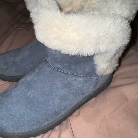 White Mountain fluffy boots - Picture 4 of 4